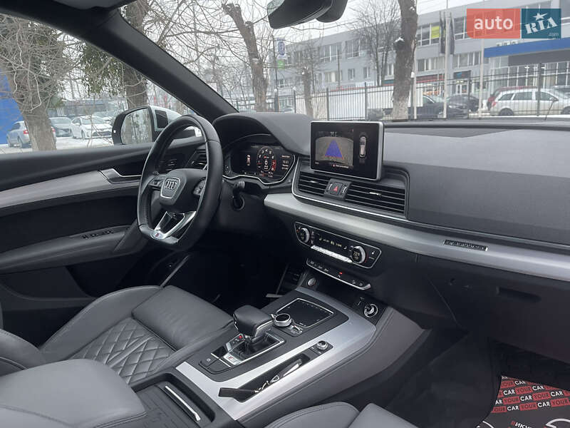 Внедорожник / Кроссовер Audi SQ5 2019 в Киеве фото 24 Внедорожник / Кроссовер Audi SQ5 2019 в Киеве
