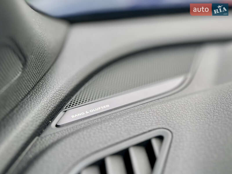 Позашляховик / Кросовер Audi SQ5 2021 в Києві