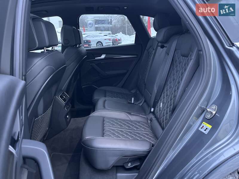 Позашляховик / Кросовер Audi SQ5 2018 в Житомирі фото 18 Позашляховик / Кросовер Audi SQ5 2018 в Житомирі