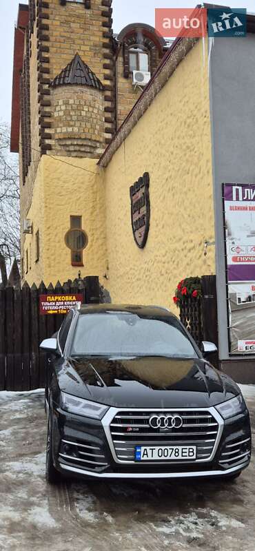 Внедорожник / Кроссовер Audi SQ5 2018 в Городенке