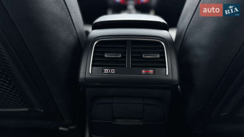 Внедорожник / Кроссовер Audi SQ5 2016 в Киеве фото 29 Внедорожник / Кроссовер Audi SQ5 2016 в Киеве