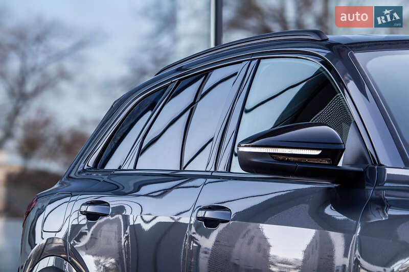 Внедорожник / Кроссовер Audi SQ5 2025 в Львове