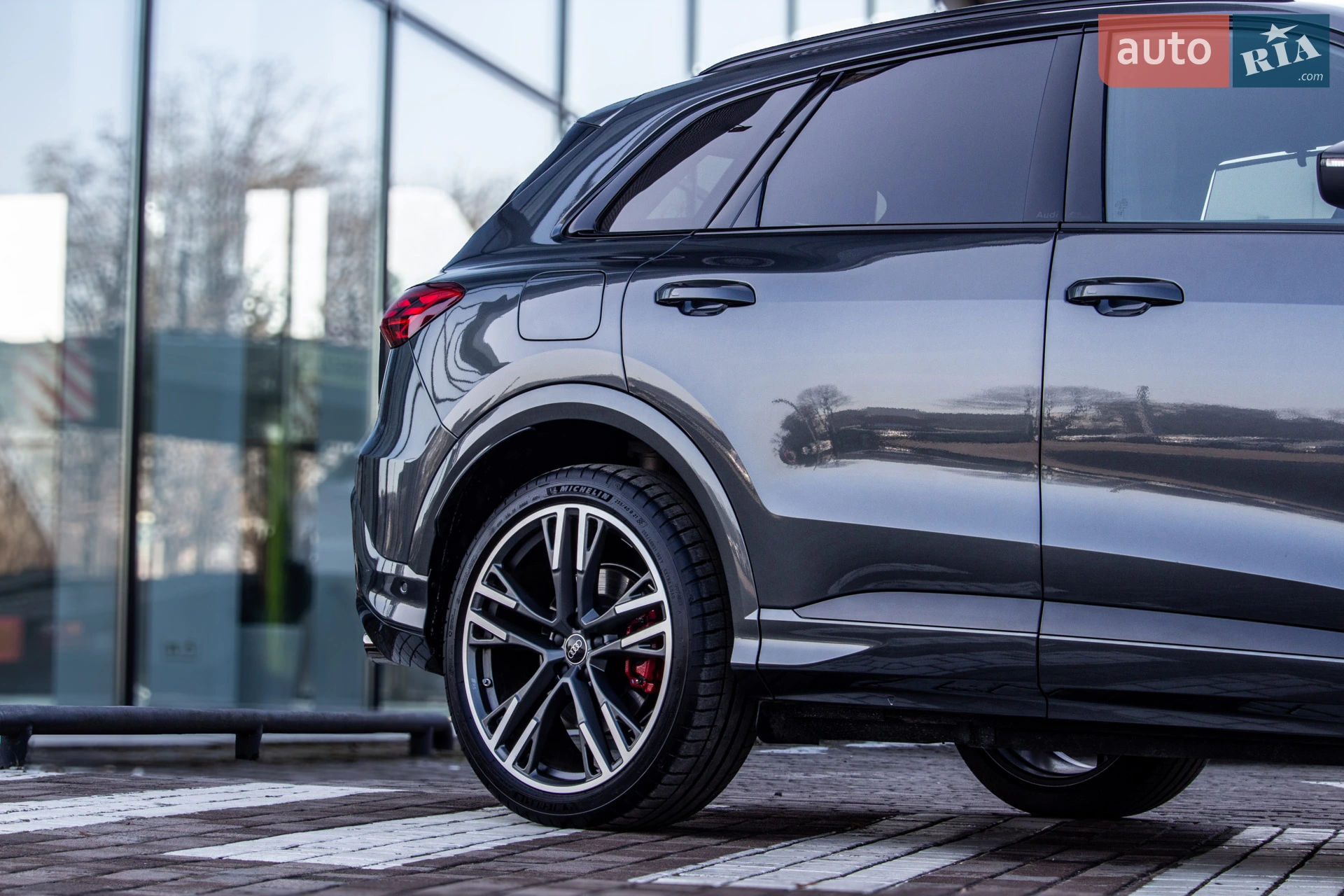 2025 Audi SQ5 - мініатюра 13