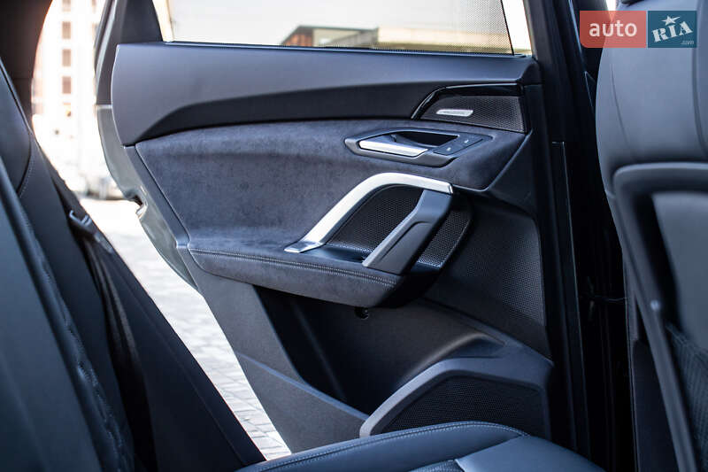 Внедорожник / Кроссовер Audi SQ5 2025 в Львове