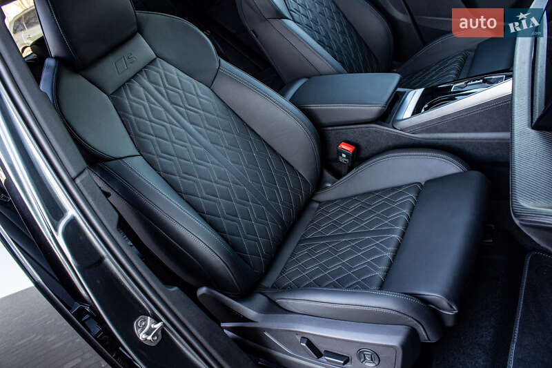 Внедорожник / Кроссовер Audi SQ5 2025 в Львове