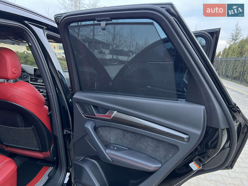 Позашляховик / Кросовер Audi SQ5 2020 в Одесі фото 29 Позашляховик / Кросовер Audi SQ5 2020 в Одесі