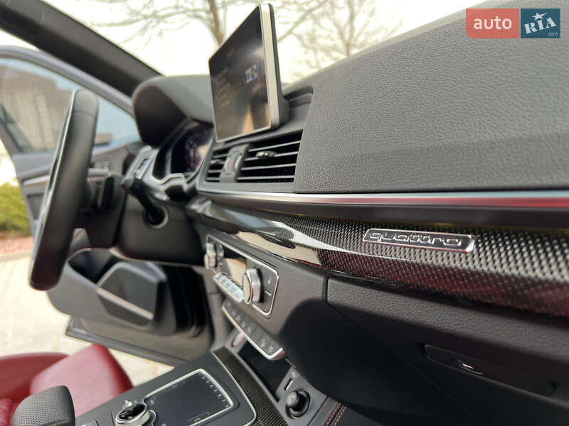 Позашляховик / Кросовер Audi SQ5 2020 в Одесі фото 33 Позашляховик / Кросовер Audi SQ5 2020 в Одесі