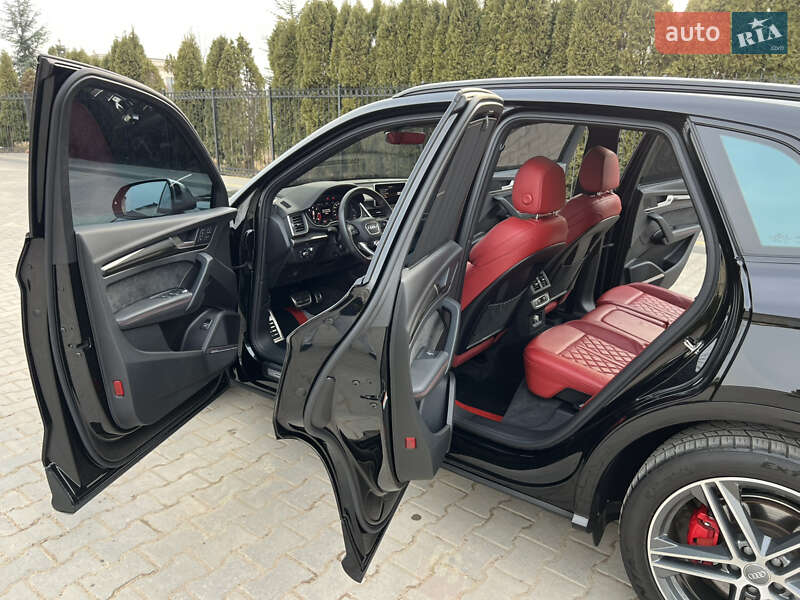 Позашляховик / Кросовер Audi SQ5 2020 в Одесі фото 38 Позашляховик / Кросовер Audi SQ5 2020 в Одесі