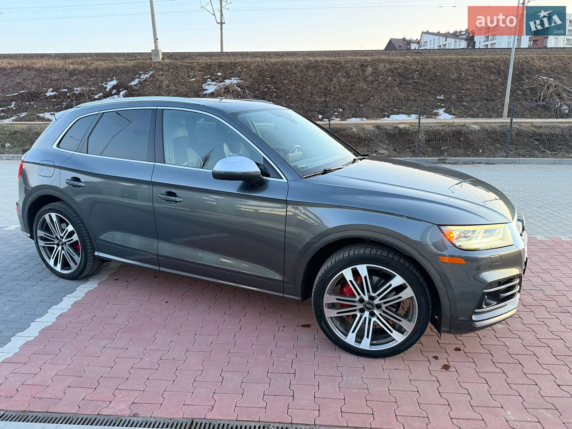 2018 Audi SQ5 - мініатюра 4