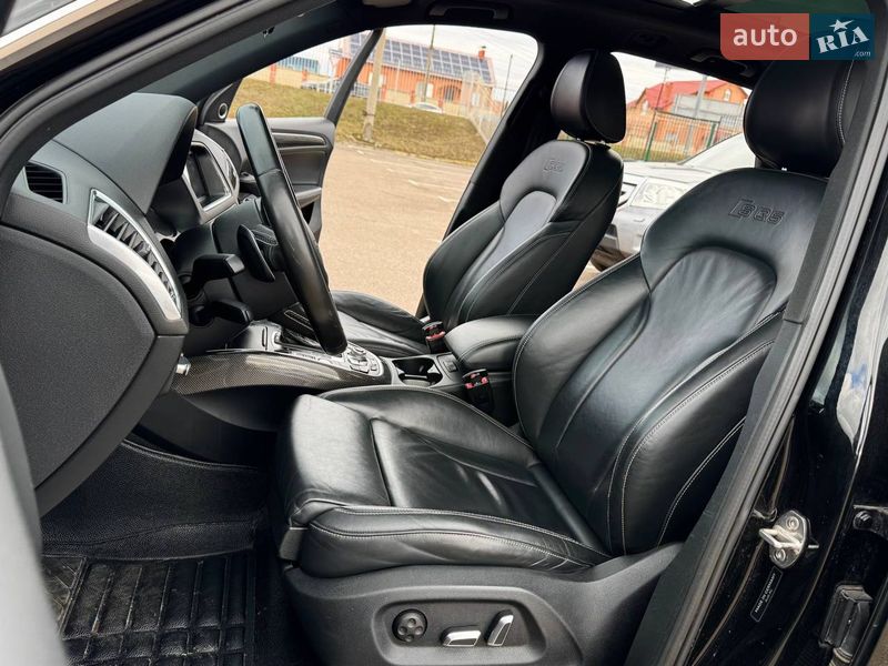 Внедорожник / Кроссовер Audi SQ5 2015 в Киеве