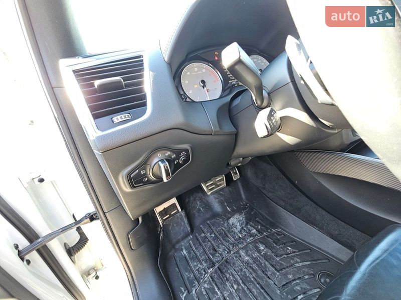 Внедорожник / Кроссовер Audi SQ5 2014 в Каменском