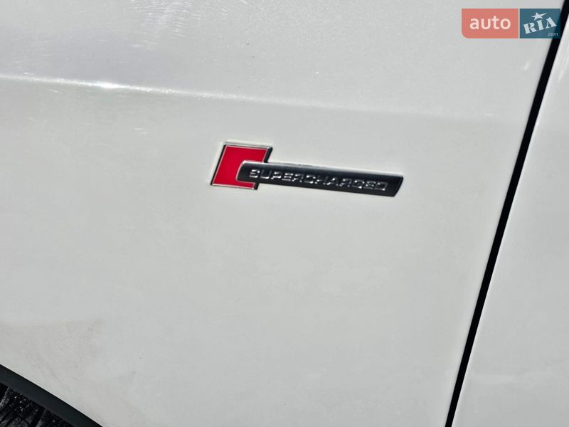 Внедорожник / Кроссовер Audi SQ5 2014 в Каменском