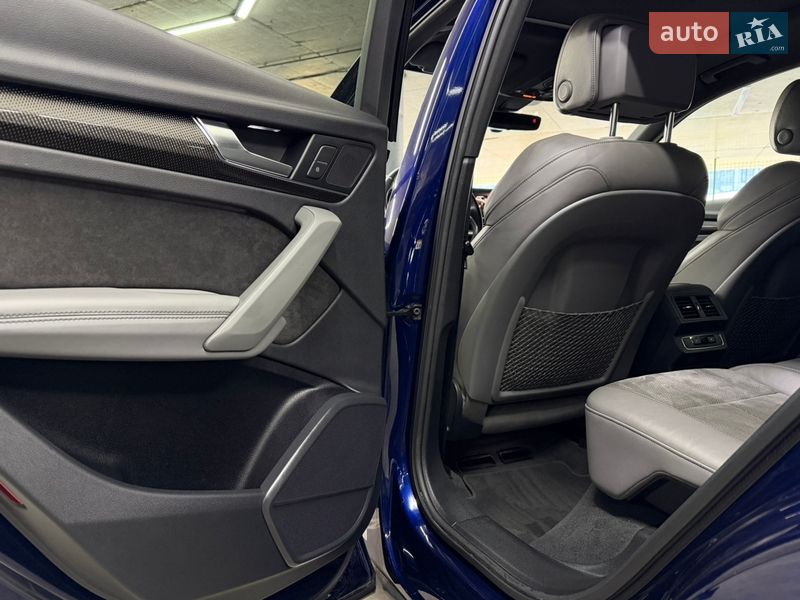 Внедорожник / Кроссовер Audi SQ5 2020 в Одессе