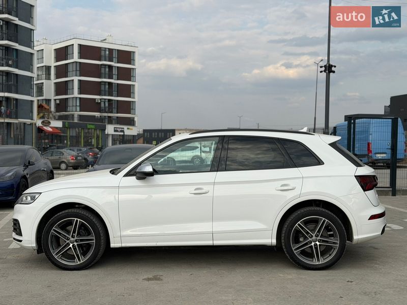 Внедорожник / Кроссовер Audi SQ5 2019 в Львове