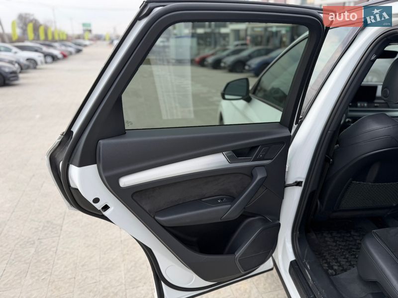 Внедорожник / Кроссовер Audi SQ5 2019 в Львове