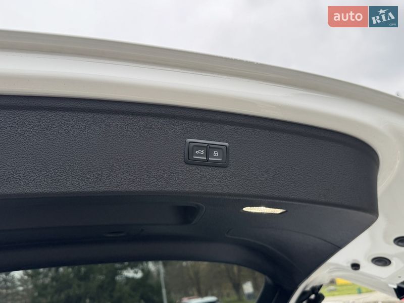 Внедорожник / Кроссовер Audi SQ5 2018 в Луцке фото 90 Внедорожник / Кроссовер Audi SQ5 2018 в Луцке