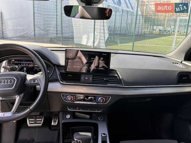 Внедорожник / Кроссовер Audi SQ5 2021 в Киеве