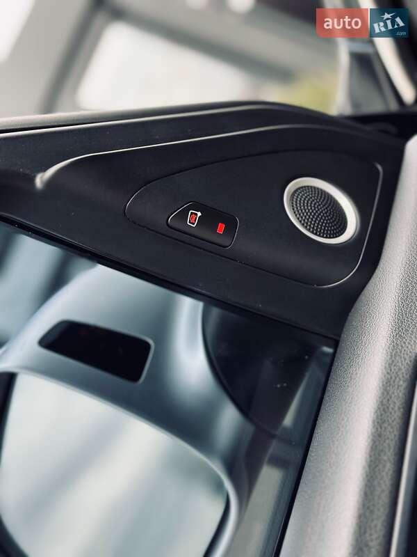 Внедорожник / Кроссовер Audi SQ5 2014 в Кременчуге