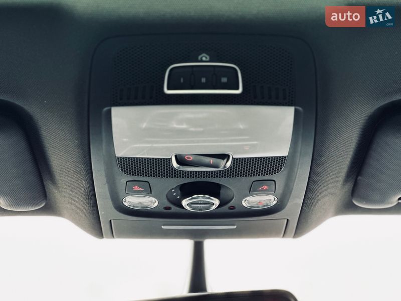 Внедорожник / Кроссовер Audi SQ5 2014 в Кременчуге