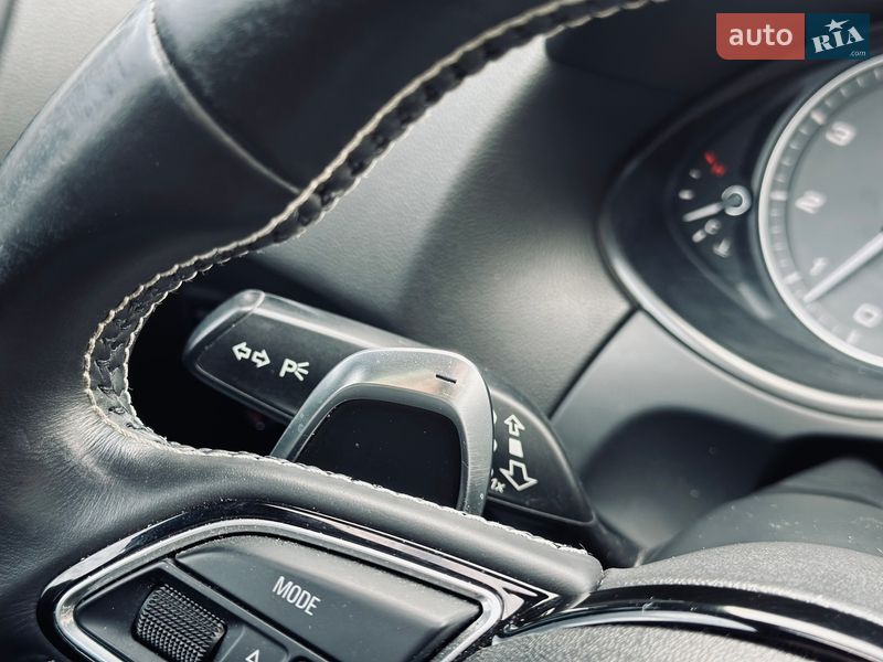 Внедорожник / Кроссовер Audi SQ5 2014 в Кременчуге