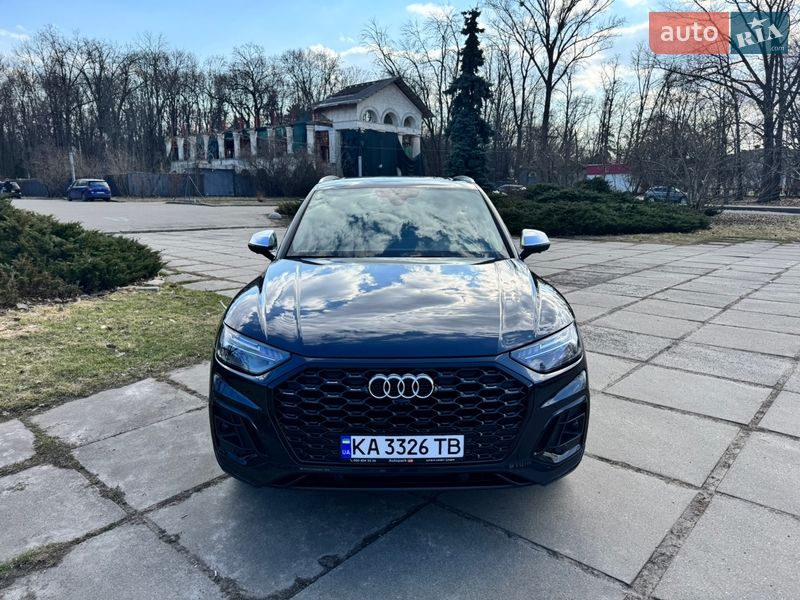 Внедорожник / Кроссовер Audi SQ5 2017 в Киеве фото 5 Внедорожник / Кроссовер Audi SQ5 2017 в Киеве