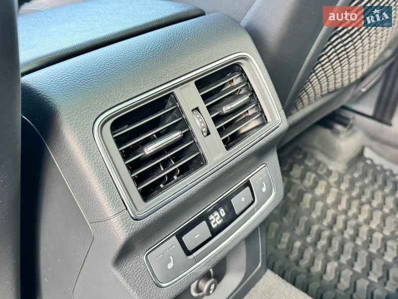 Внедорожник / Кроссовер Audi SQ5 2017 в Киеве фото 10 Внедорожник / Кроссовер Audi SQ5 2017 в Киеве