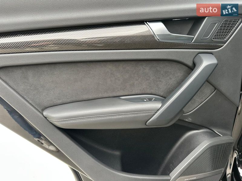 Внедорожник / Кроссовер Audi SQ5 2022 в Львове