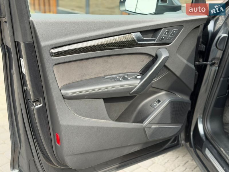 Позашляховик / Кросовер Audi SQ5 2018 в Львові