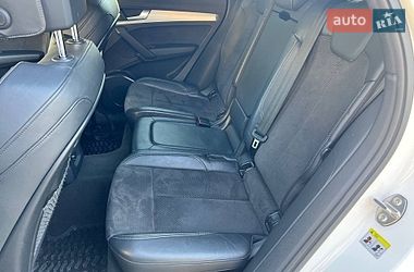Внедорожник / Кроссовер Audi SQ5 2019 в Киеве
