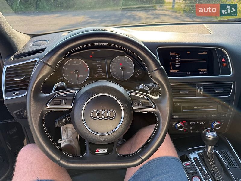 Внедорожник / Кроссовер Audi SQ5 2013 в Кривом Роге