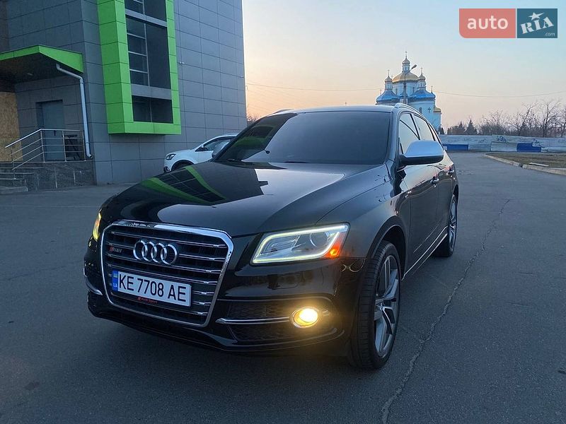 Внедорожник / Кроссовер Audi SQ5 2013 в Кривом Роге