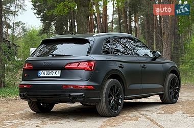 Внедорожник / Кроссовер Audi SQ5 2017 в Киеве