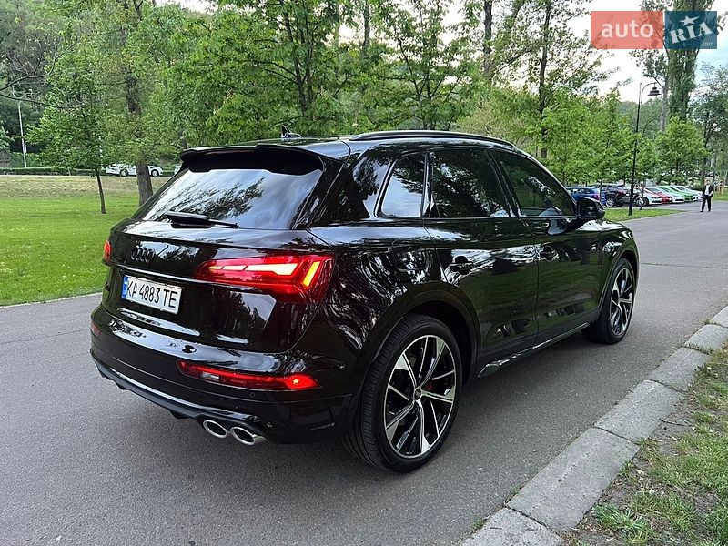 Позашляховик / Кросовер Audi SQ5 2020 в Києві