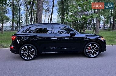 Позашляховик / Кросовер Audi SQ5 2020 в Києві