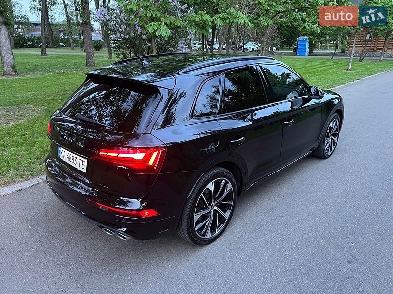 Позашляховик / Кросовер Audi SQ5 2020 в Києві