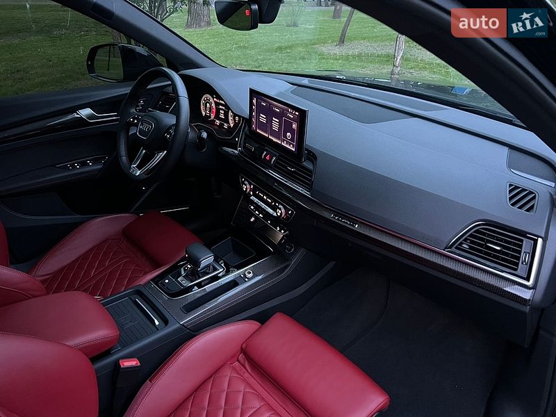 Позашляховик / Кросовер Audi SQ5 2020 в Києві