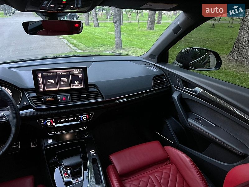 Позашляховик / Кросовер Audi SQ5 2020 в Києві