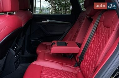 Позашляховик / Кросовер Audi SQ5 2020 в Києві