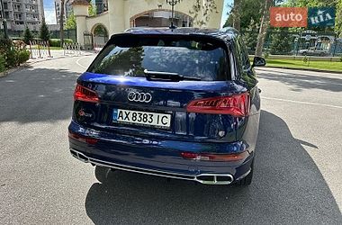 Внедорожник / Кроссовер Audi SQ5 2018 в Киеве