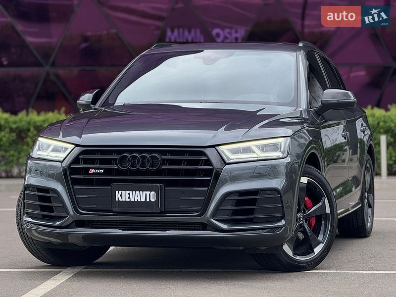Внедорожник / Кроссовер Audi SQ5 2019 в Киеве