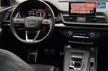 Внедорожник / Кроссовер Audi SQ5 2019 в Киеве