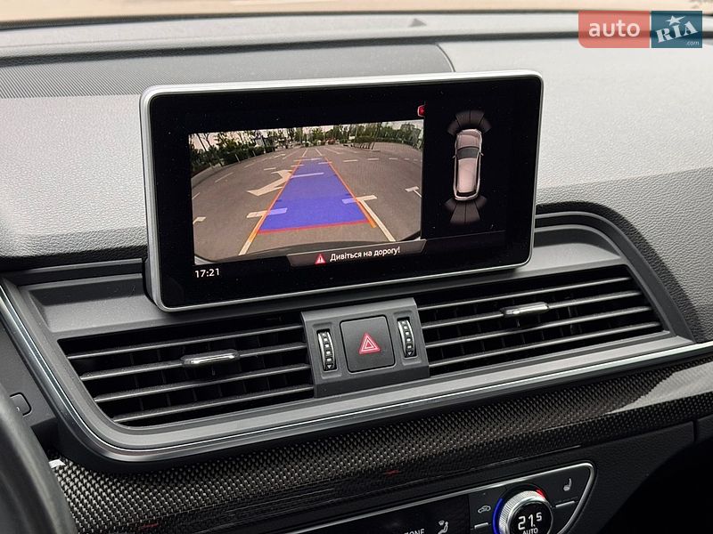 Внедорожник / Кроссовер Audi SQ5 2019 в Киеве