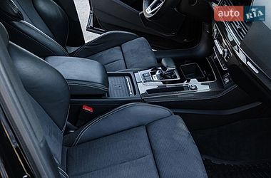 Позашляховик / Кросовер Audi SQ5 2021 в Дніпрі