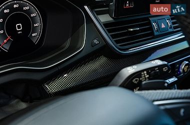 Позашляховик / Кросовер Audi SQ5 2021 в Дніпрі