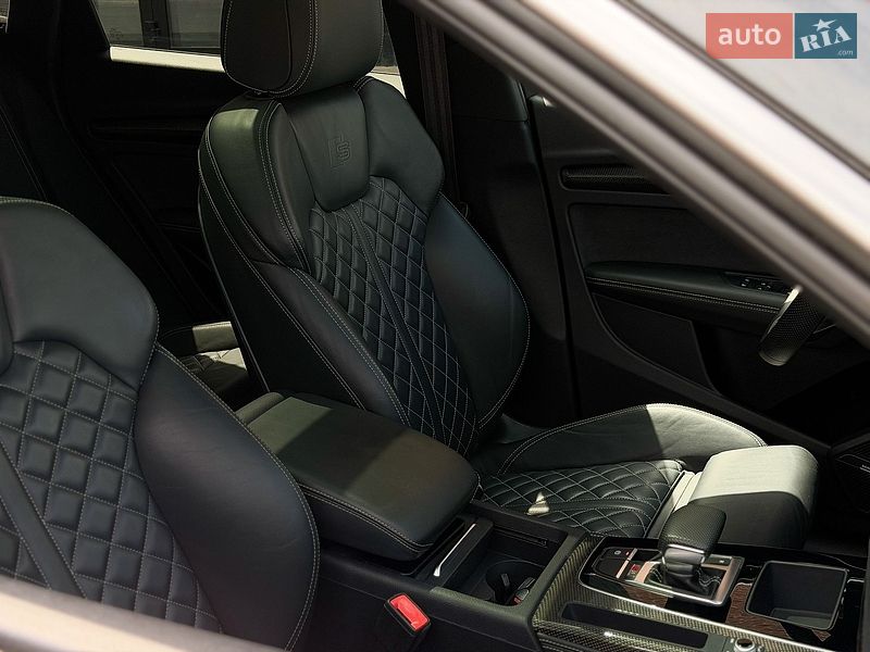 Внедорожник / Кроссовер Audi SQ5 2021 в Ровно