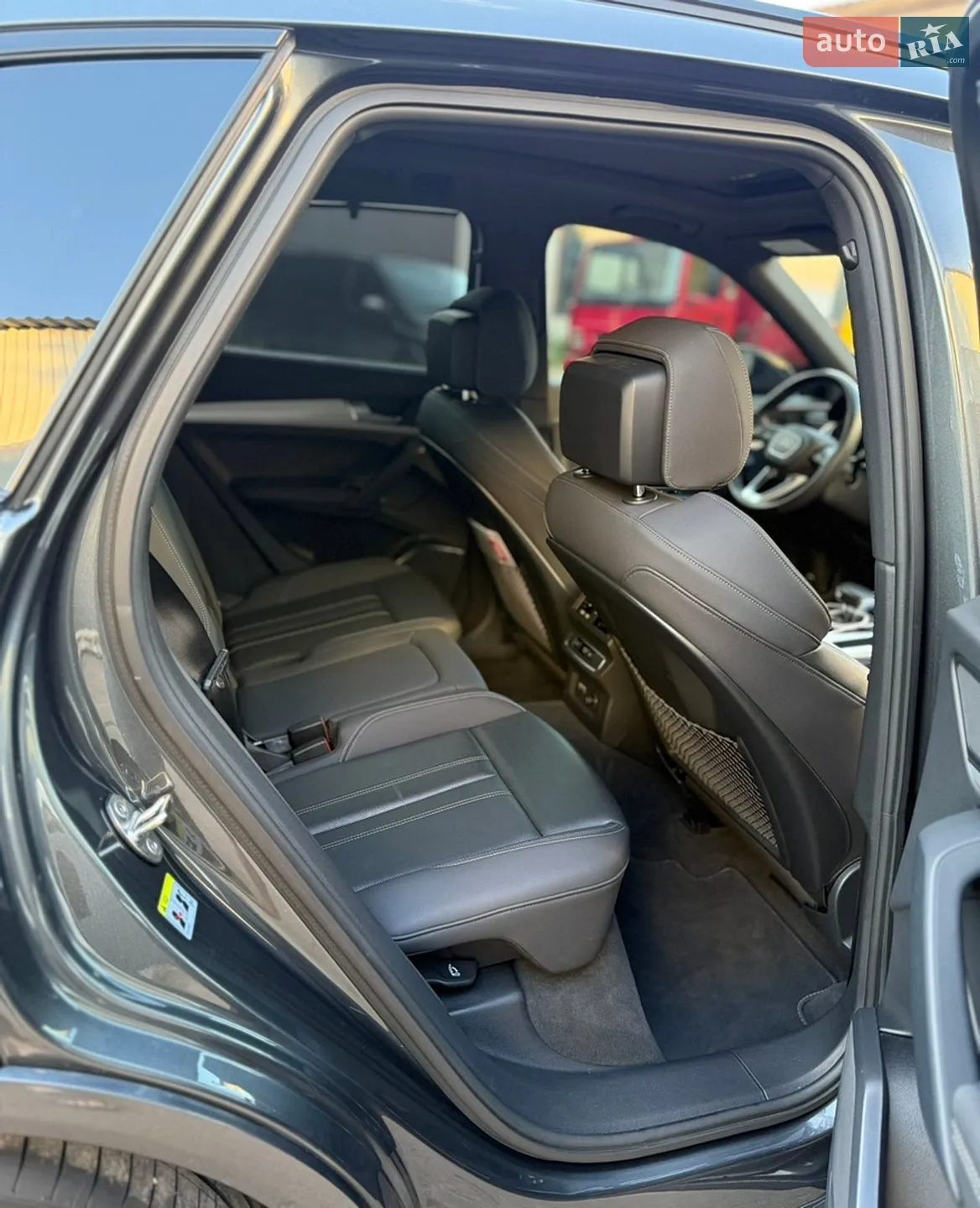 2020 Audi SQ5 - мініатюра 13