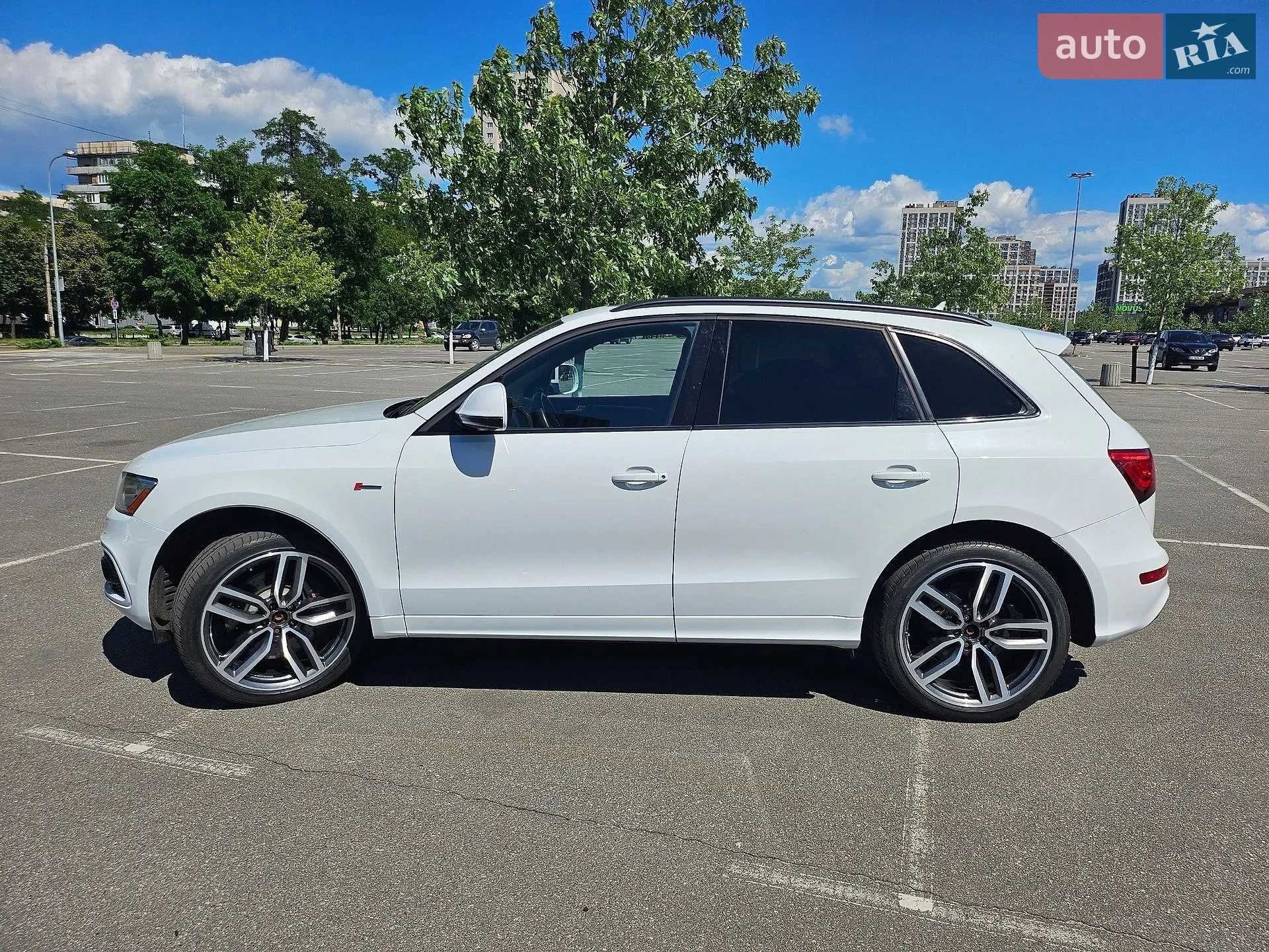 2015 Audi SQ5 - мініатюра 6