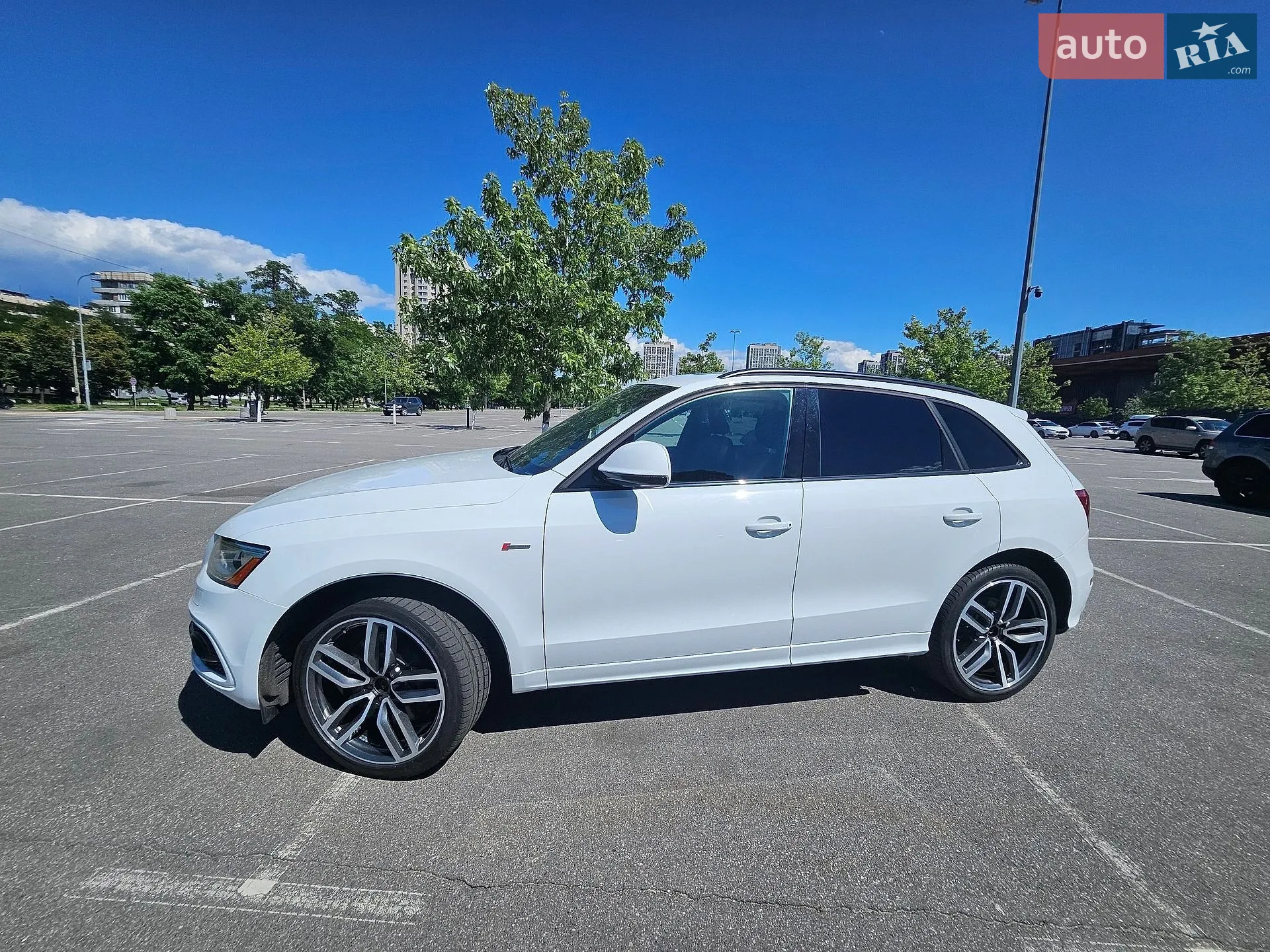 2015 Audi SQ5 - мініатюра 11