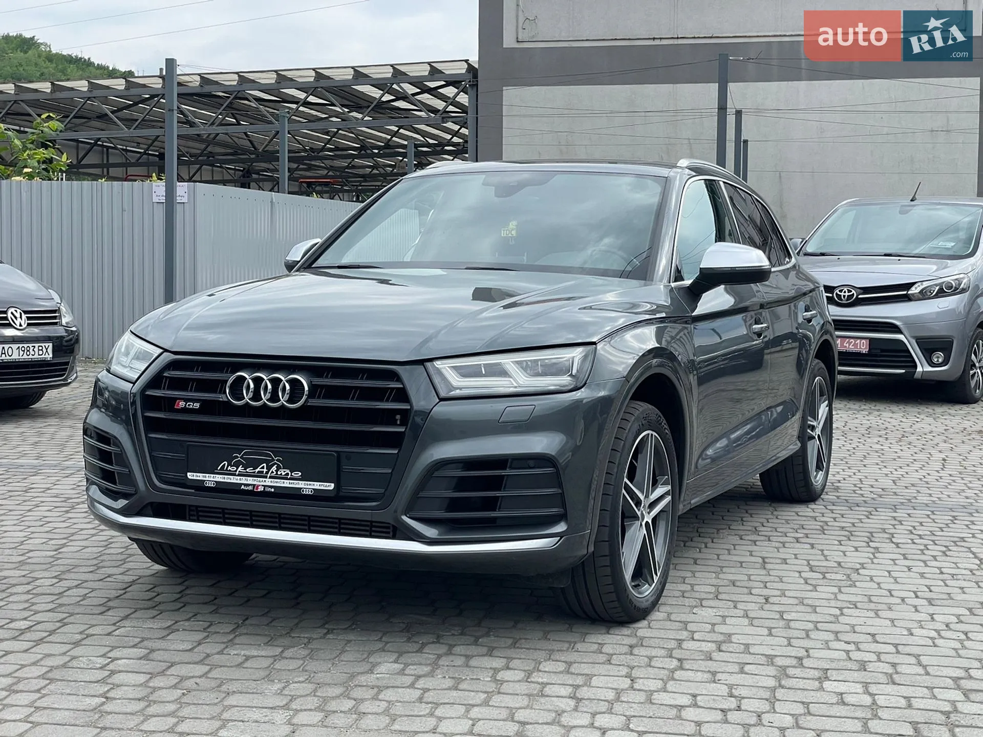 2020 Audi SQ5 - мініатюра 2