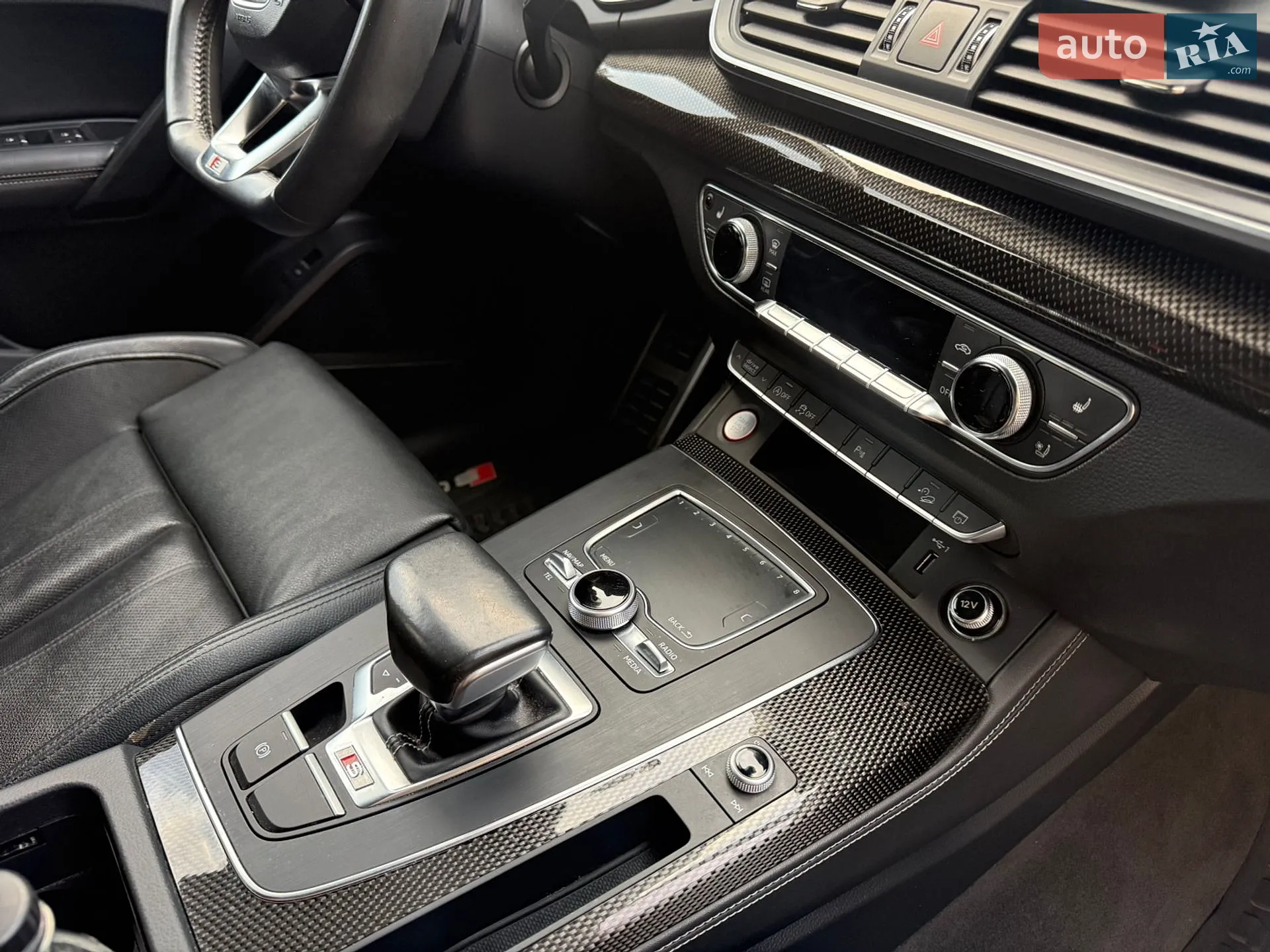 2018 Audi SQ5 - мініатюра 13